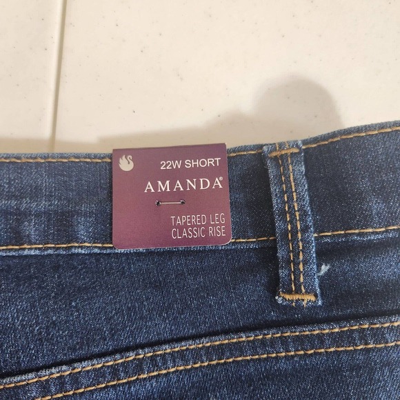 Gloria Vanderbilt Amanda Jean Plus Size 22W Short Petite Tapered Leg Stretch NWT - Picture 6 of 16